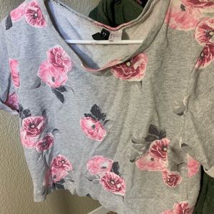 H&M floral crop top
